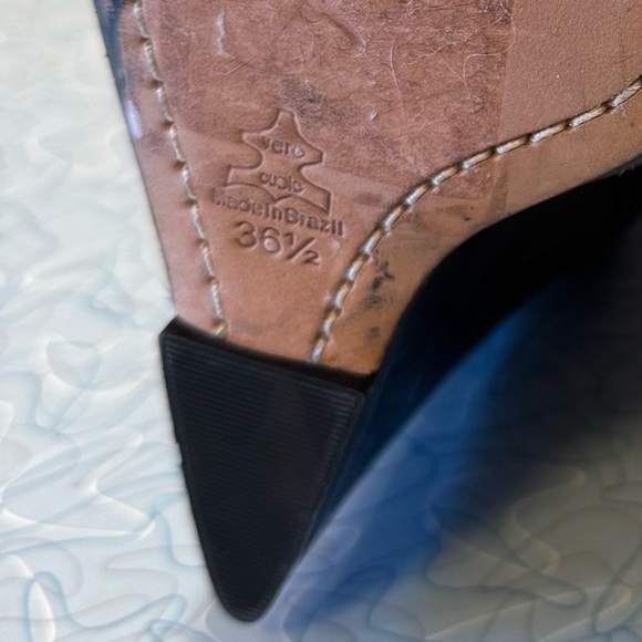 Alice + Olivia Black Knee High Boots Size (US 6) - (EUR 36.1/2) - Picture 6 of 6